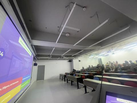S__31399948_0_0.jpg